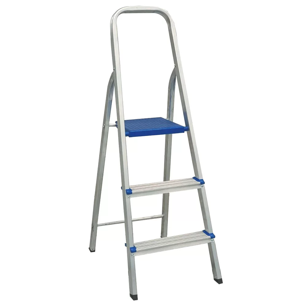 2a837104ddc1532bfe7168679fda4e9d-1777137681.webp Escada de Alumínio Doméstica com 3 Degraus – REAL ESCADAS-REAL-003 - Imagem 1